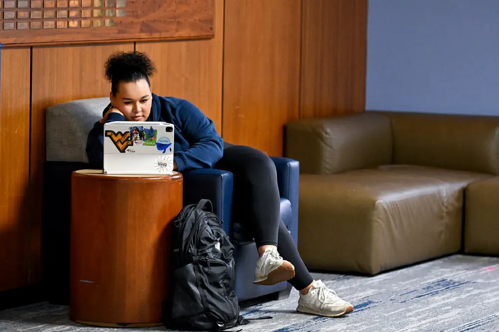 Portrait of Firstname Lastname